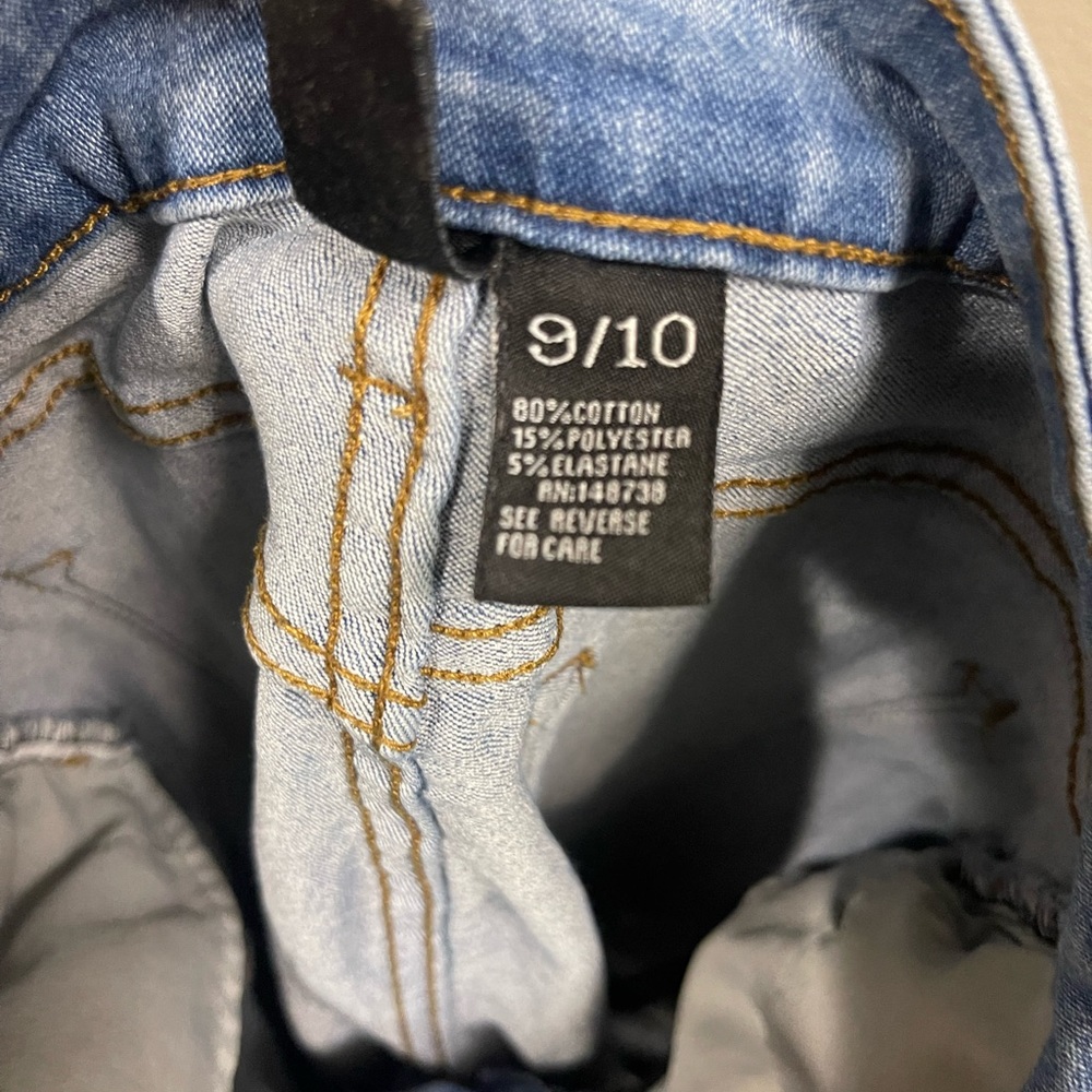 Women’s Ripped Jeans - Picture 3 of 3